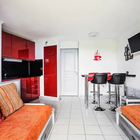 Apartment Le Village De Cap Esterel - Maeva - 2 Pieces 5 Personnes Vue - Prestige - Super Mae-5574 Saint-Raphael (Var)